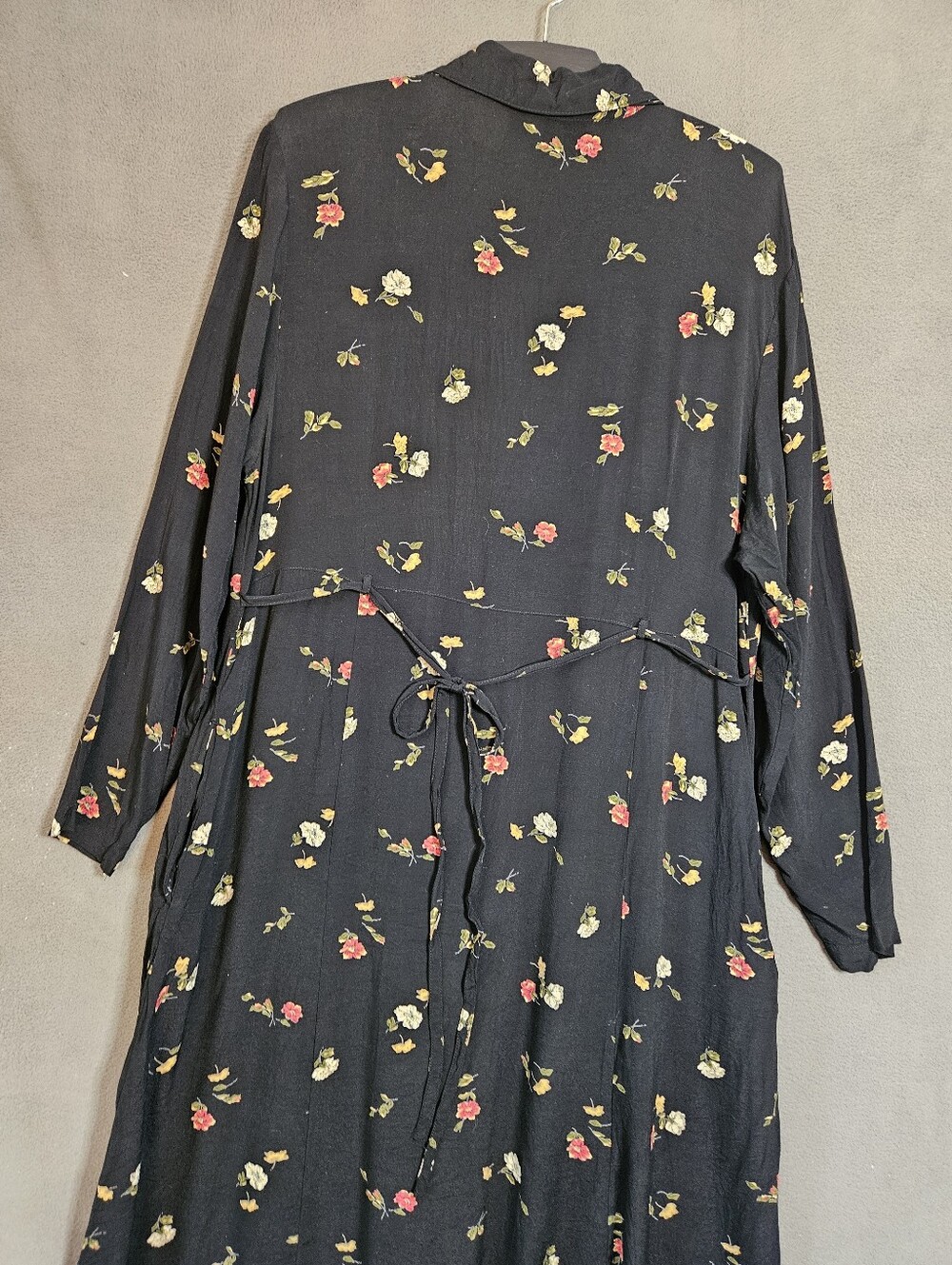Vintage Eddie Bauer Floral Midi Maxi Shirt Dress 90s Black Rayon Button Front XL - Picture 10 of 11